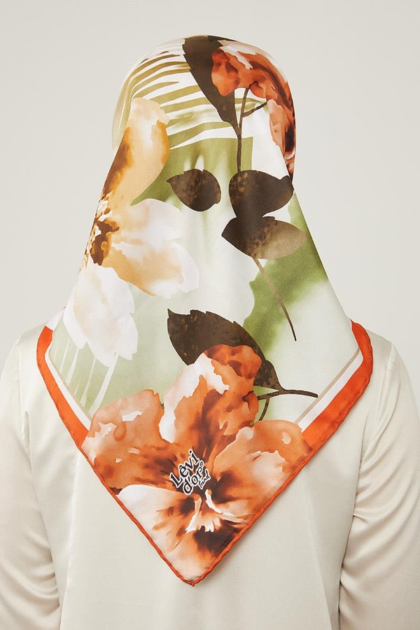 LevidorLevidor Turuncu Çiçek Desen Trend Twill Eşarp