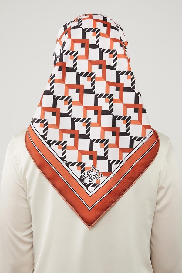 LevidorLevidor Turuncu Üçgen Desenli Trend Twill Eşarp