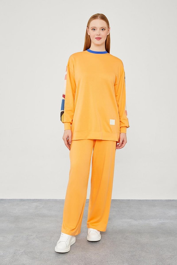 LevidorLevidor Yavruağzı Bisiklet Yaka Geometrik Desen Spor Takım