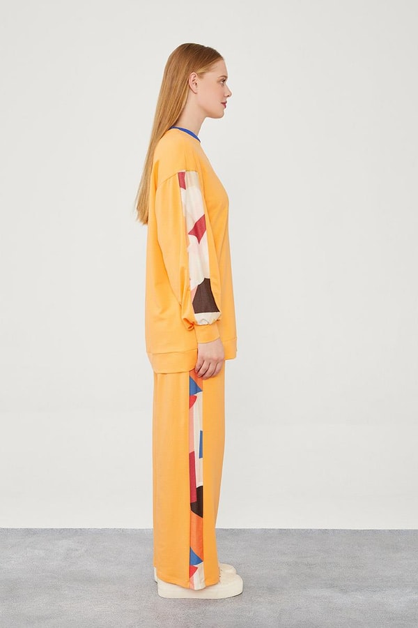 LevidorLevidor Yavruağzı Geometrik Desenli Spor Takım