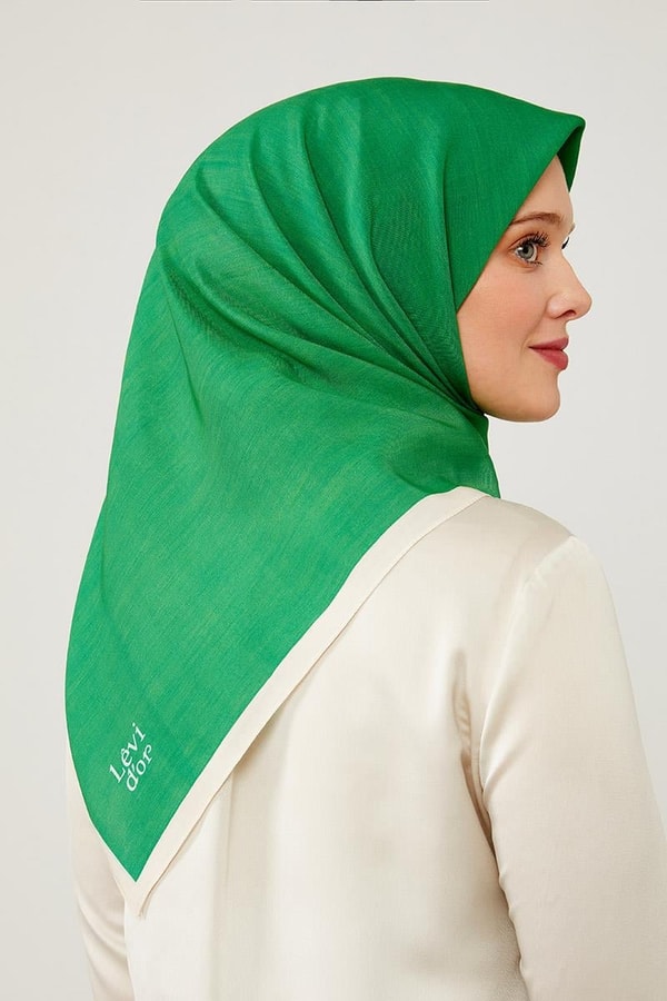 LevidorLevidor Yeşil Biye Renk Geçişli Prag Eşarp