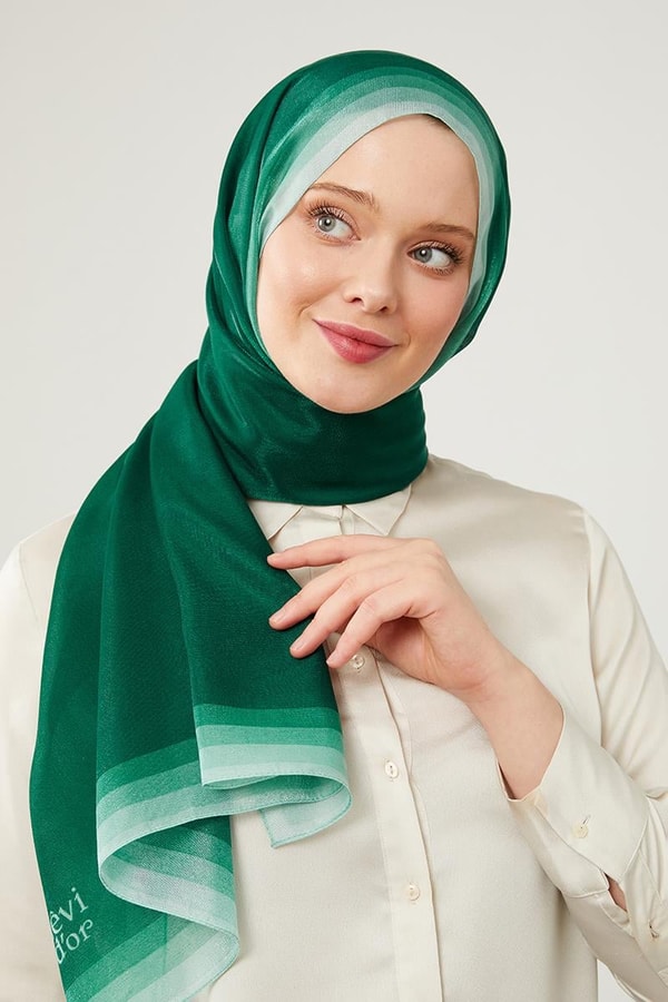 LevidorLevidor Zümrüt Renk Geçişli Kehribar Şal