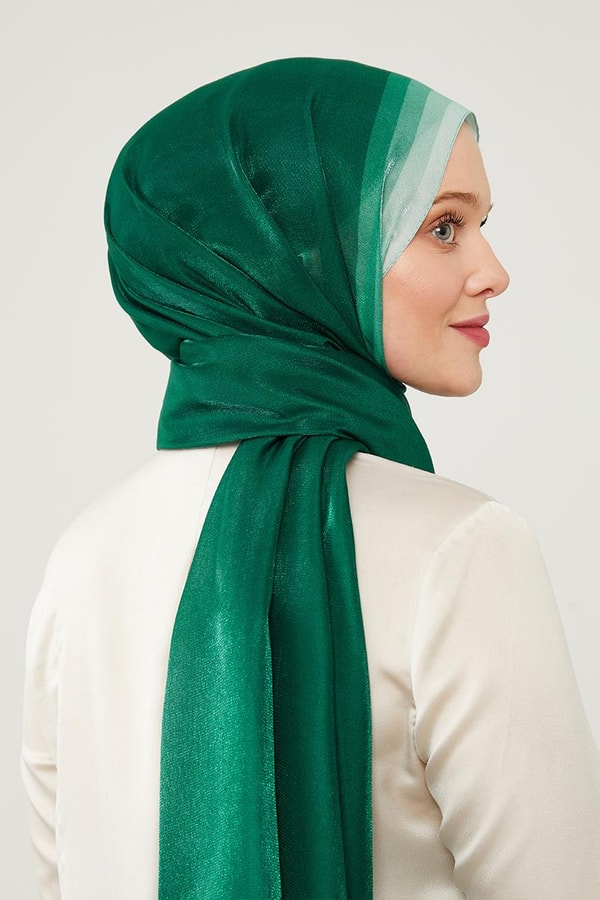 LevidorLevidor Zümrüt Renk Geçişli Kehribar Şal
