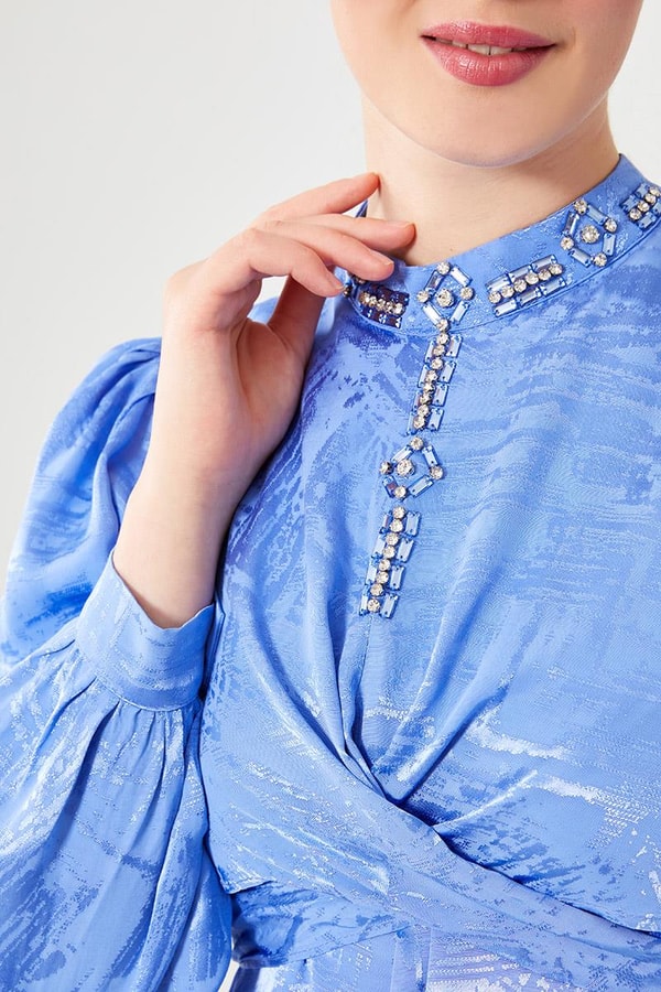 LevidorSaks Yaka İşlemeli Jakarlı Kumaş Pantolon Takım