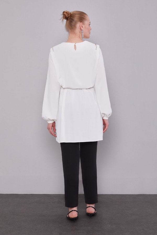 LevidorSiyah Cep Detatlı Bilek Boy Pantolon