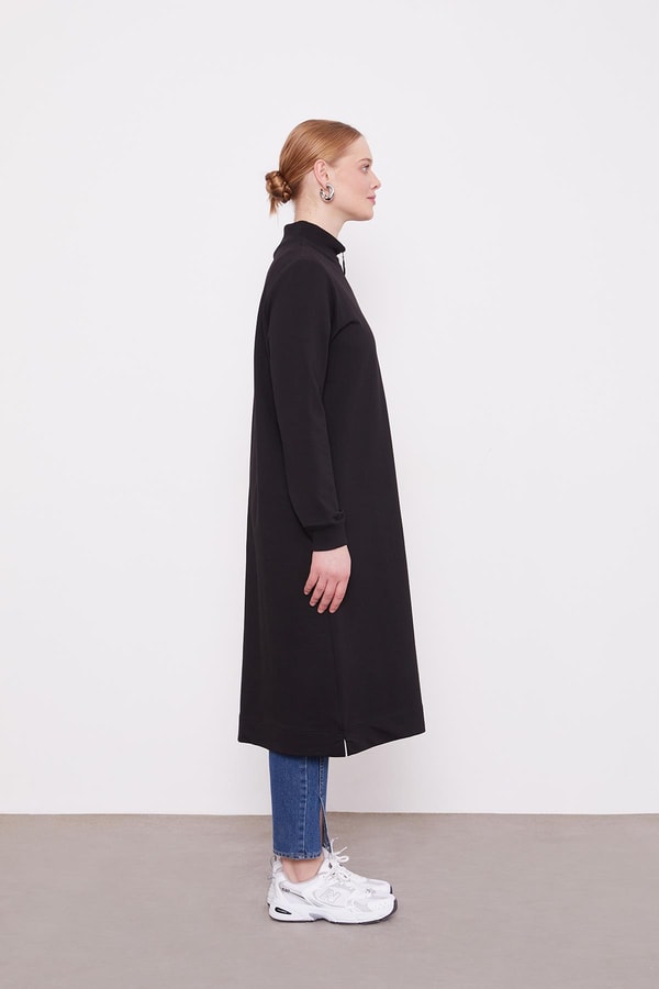 LevidorSiyah Dik Yaka Fermuar Kapamalı Penye Tunik