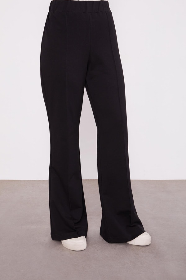 LevidorSiyah Geniş Paça Beli Lastikli Spor Pantolon