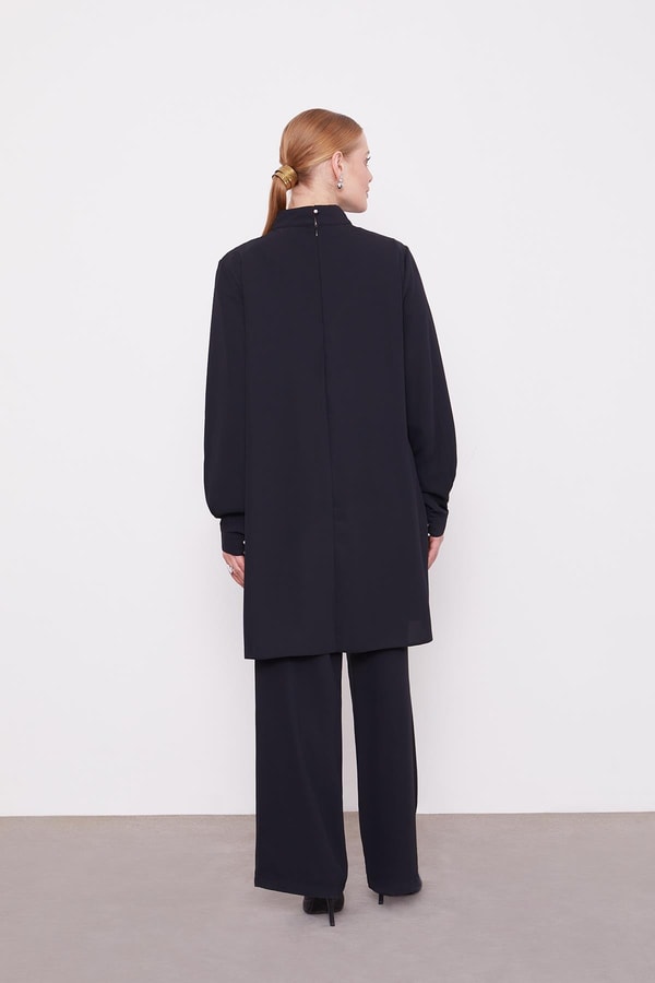 LevidorSiyah İnci İşlemeli Tunik Takım