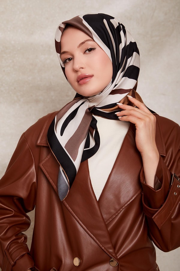 LevidorSiyah-Kahve Zebra Desen Twill İpek Eşarp