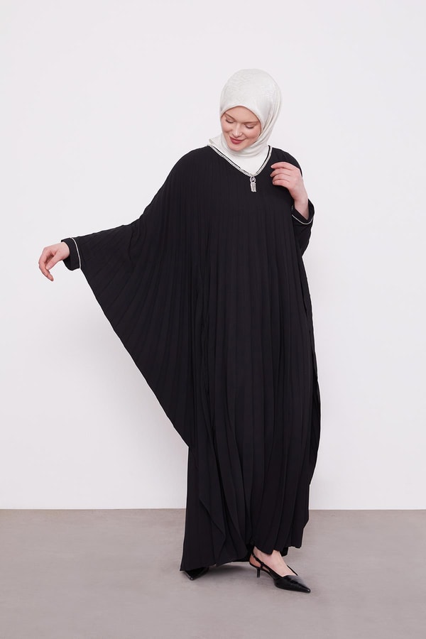 LevidorSiyah Yarasa Kol Elbise