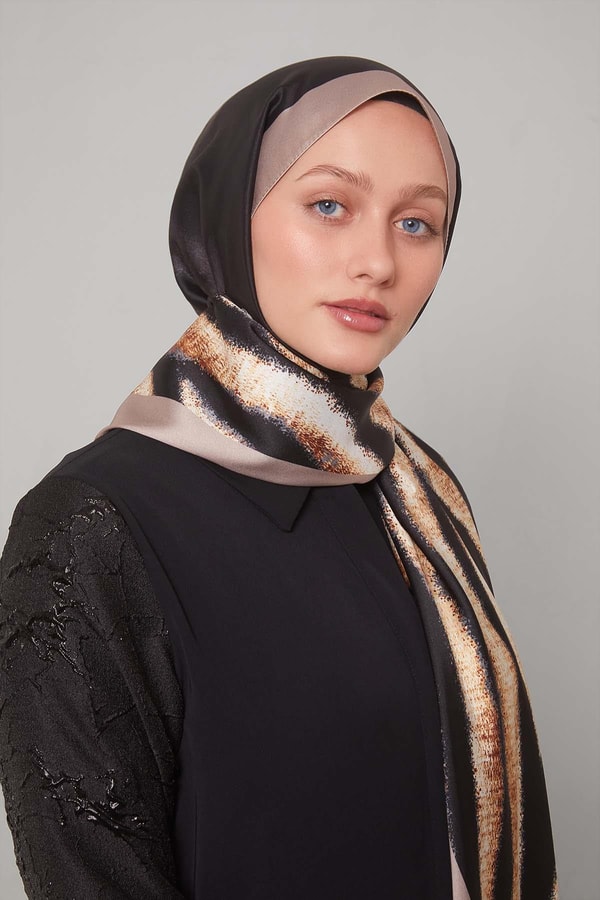 LevidorSütlü Kahve Leopar Desen Twill Şal