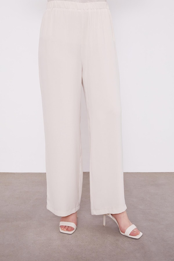 LevidorTaş Önden Bağlamalı İçlikli 3'lü Takım