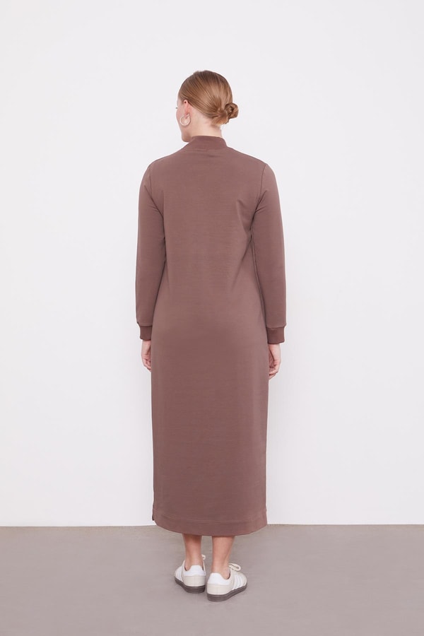 LevidorToprak Kolları Ribanalı Fermuar Kapama Elbise