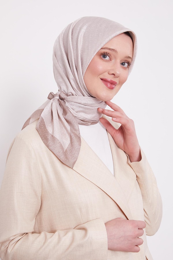 LevidorVizon Halka Desen Monogram Eşarp