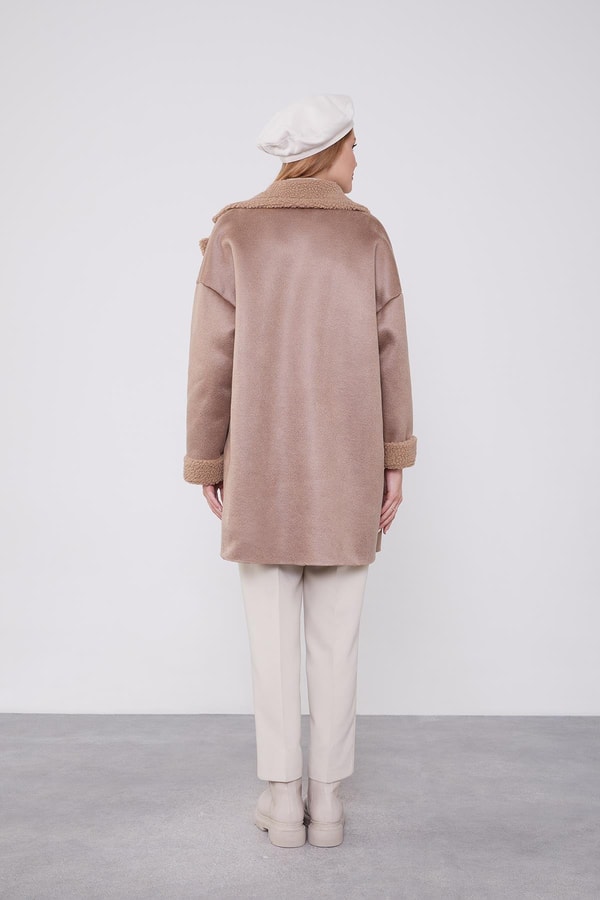 LevidorVizon Yün Detaylı Suni Deri Kısa Kaban