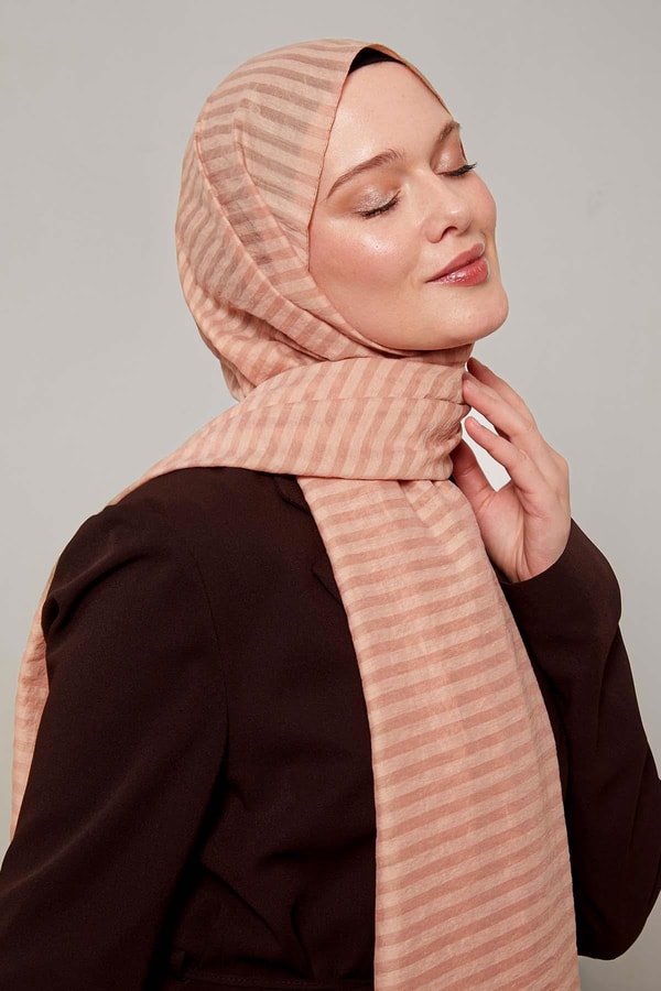 LevidorYavruağzı Çizgili Shinga Şal