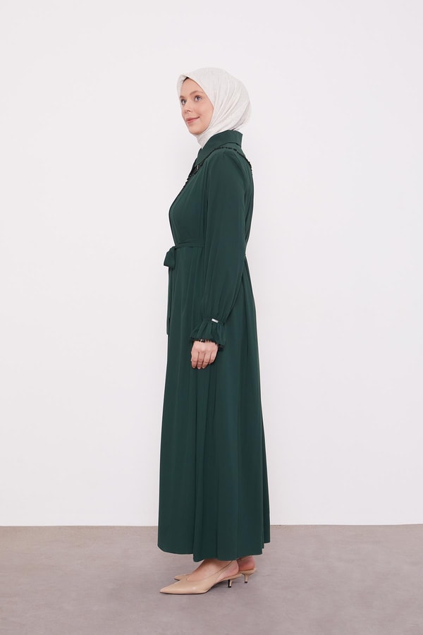 LevidorZümrüt Gömlek Yaka Ponponlu Ferace