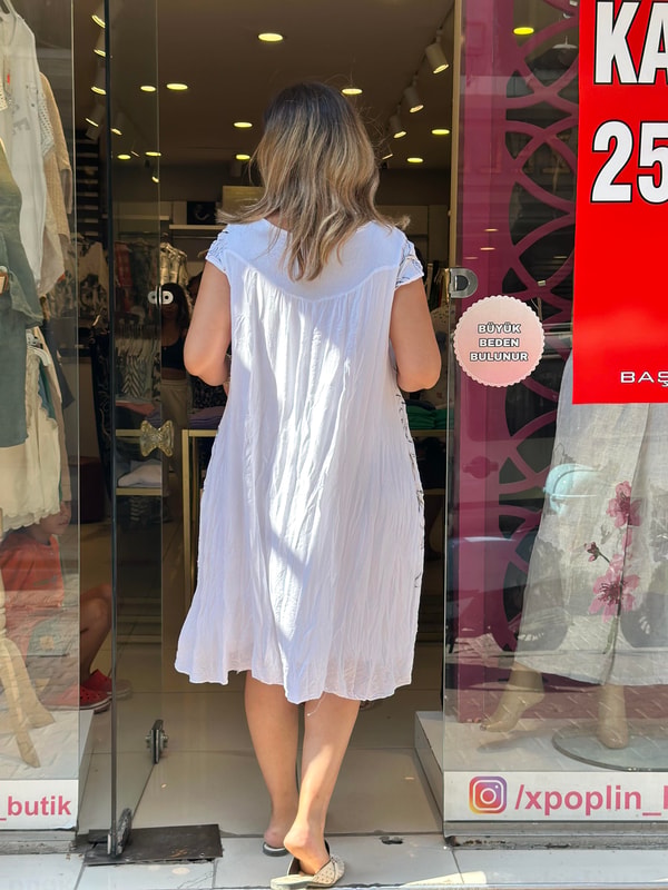 %100 Pamuk Çiçek İşlemeli Elbise Beyaz