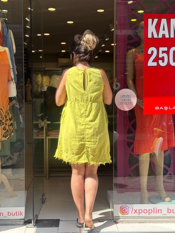 %100 Pamuk Keten Püskül Detaylı Kolsuz Elbise