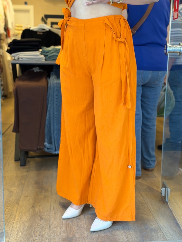 Beli Kurdele Detaylı Geniş Pantolon Turuncu