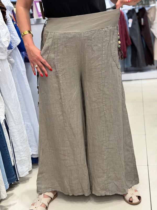 Beli Lastikli Kemer Detaylı Geniş Paça Pantolon Vizon