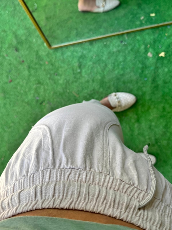 Beli Lastikli Paça Detaylı Keten Pantolon Krem