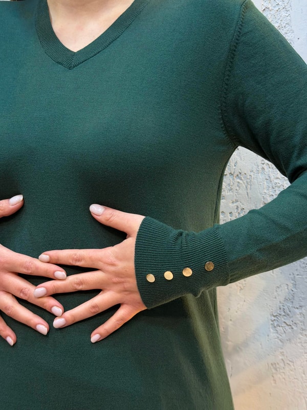 Bilek Düğme Detaylı V Yaka Kaşmir Bluz Yeşil