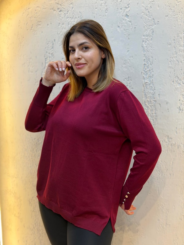 Bilek Düğme Detaylı Yuvarlak Yaka Bluz Bordo