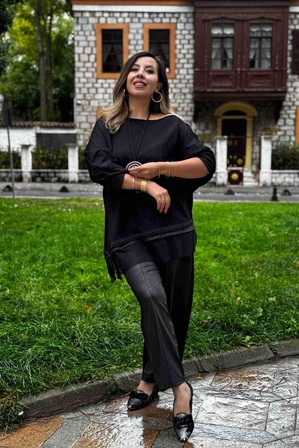 File Detaylı İki İplik Eşofman Kumaş Kolyeli İthal Bluz