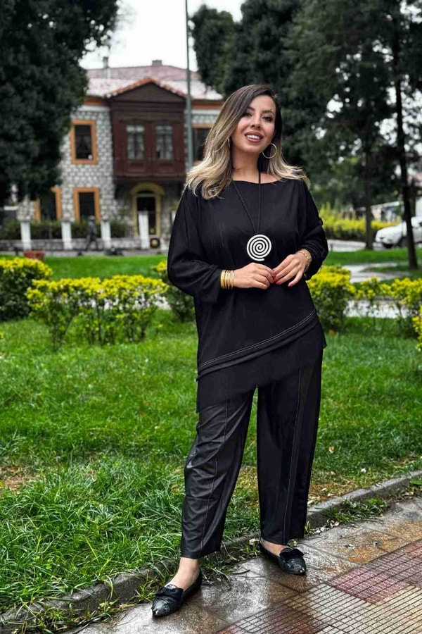 File Detaylı İki İplik Eşofman Kumaş Kolyeli İthal Bluz