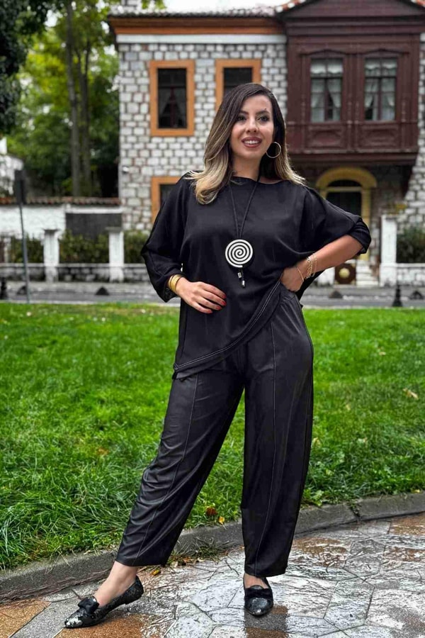 File Detaylı İki İplik Eşofman Kumaş Kolyeli İthal Bluz
