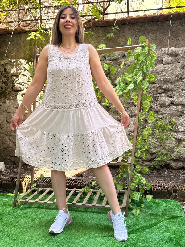 Fistolu %100 Pamuk Elbise Krem