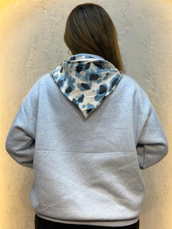 İzci Model Saten Fular Detaylı İçi Şardonlu Üç İplik Yakalı Hoodie Bebe Mavisi