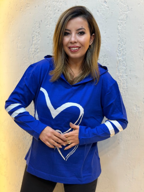 Kalp Desenli Kapüşonlu Triko Sweatshirt Saks Mavisi
