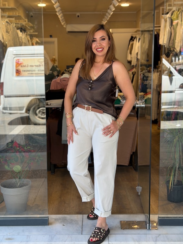 Kemer Detaylı Boru Paça Pantalon Krem