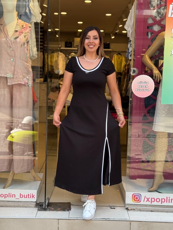 Kısa Kollu Biyeli Elbise