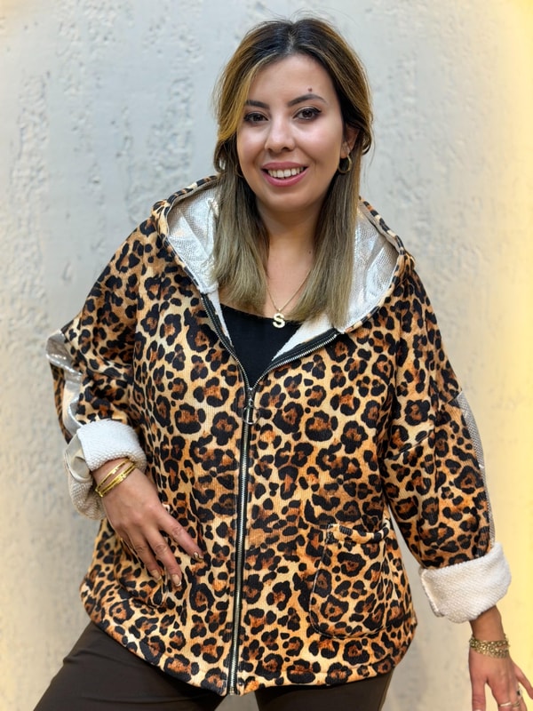 Leopar Desen Kol Şerit Detaylı Kapüşonlu İthal Kadife Ceket Camel