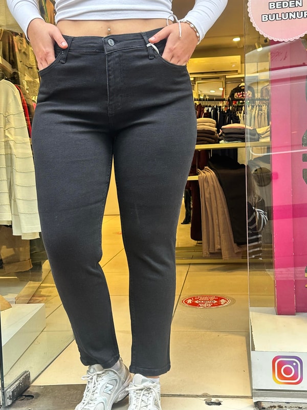 Likralı Mom Jean Siyah