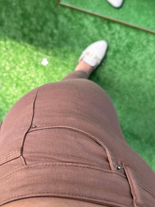 Paça Lazer Detaylı Pantolon Taba
