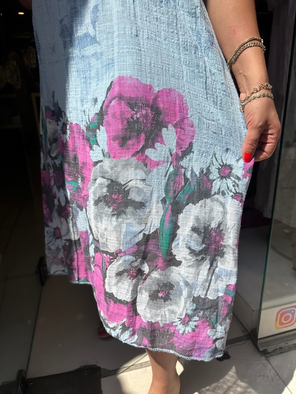 Pembe Çiçek Desenli İthal Elbise Bebe Mavisi