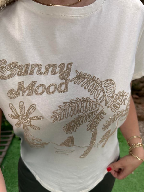 Sunny Mood İşlemeli Tişört Krem
