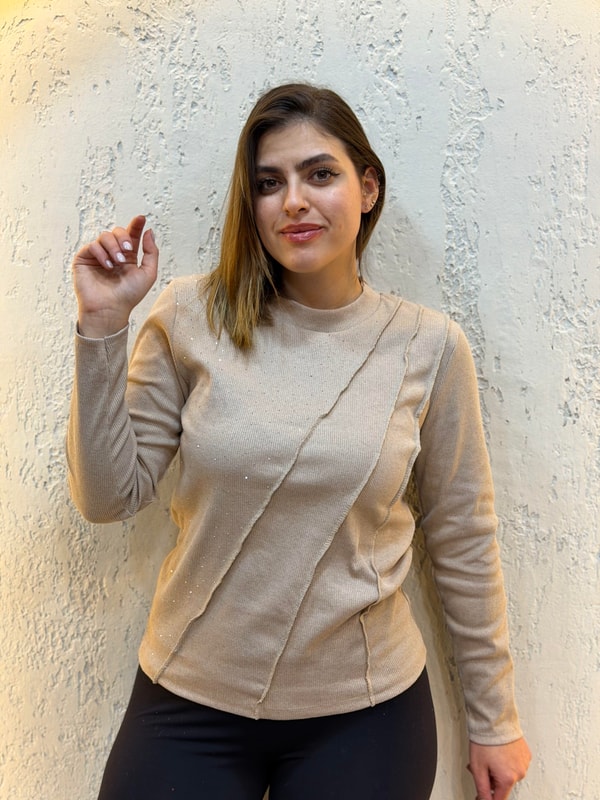 Taşlı Dikiş Detaylı Yuvarlak Yaka Uzun Kollu Pamuk Bluz Krem