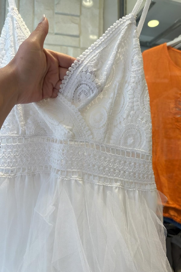 Tütü Etekli İthal Elbise Beyaz