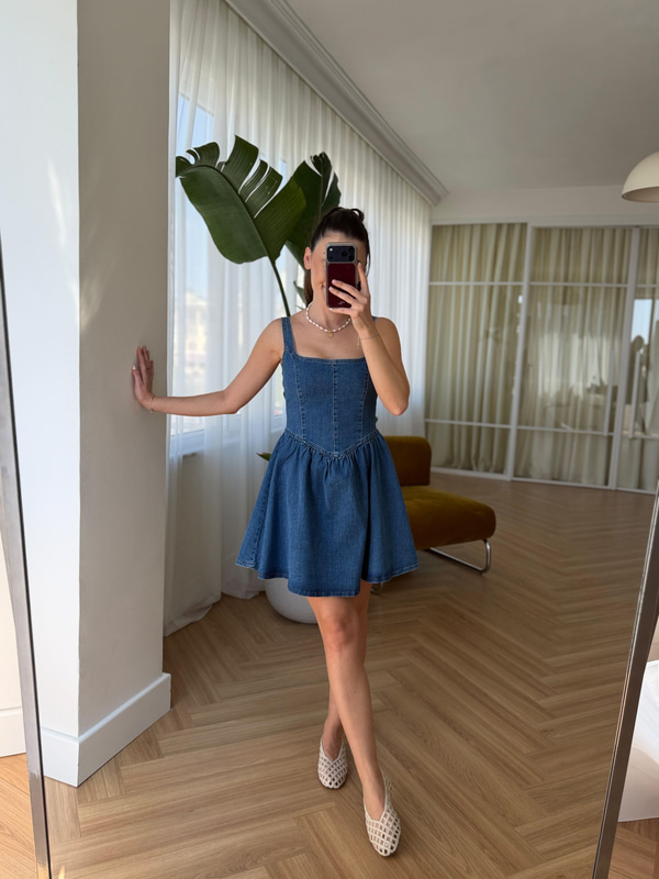 Fiyonk Detaylı Mavi Denim Elbise