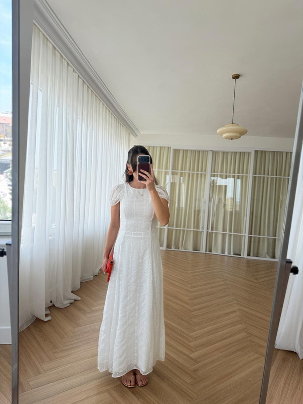 Lupita Beyaz Elbise 