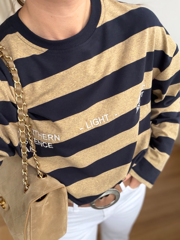 Nakış Yazılı Camel Çizgili Sweat