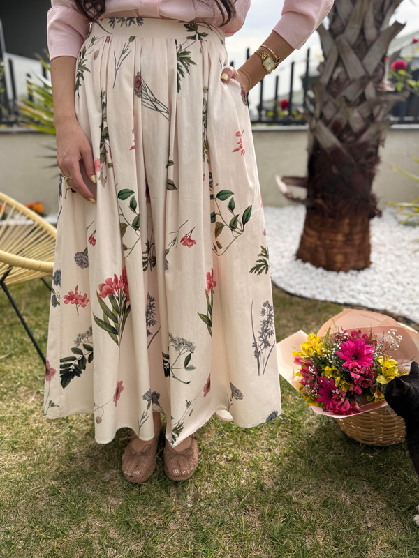 Pudra Rengi Floral Desen Etek