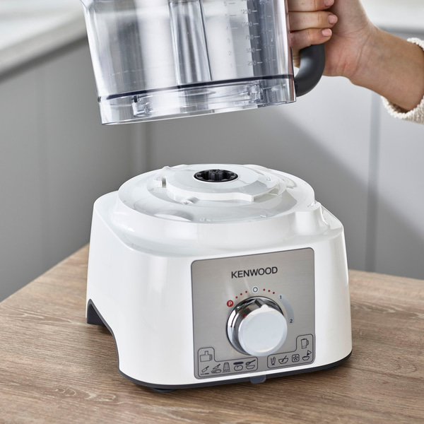 Kenwood Multi Pro Ekspress Mutfak Robotu 3 Lt Hazne Kapasiteli 1000 Watt FDP65.450WH
