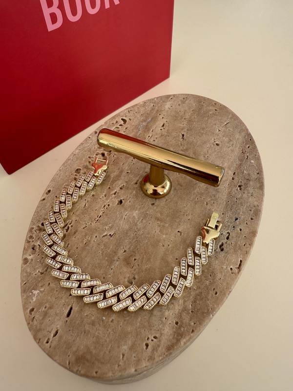 Orijinal Model ,14k Gold Kaplama , Full Zirkon Taşlı , Çift Sıra Bileklik