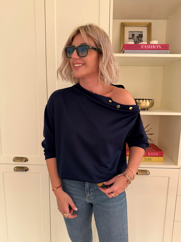 Orijinal Marka Omzu Gold Düğmeli Lacivert Modal Bluz